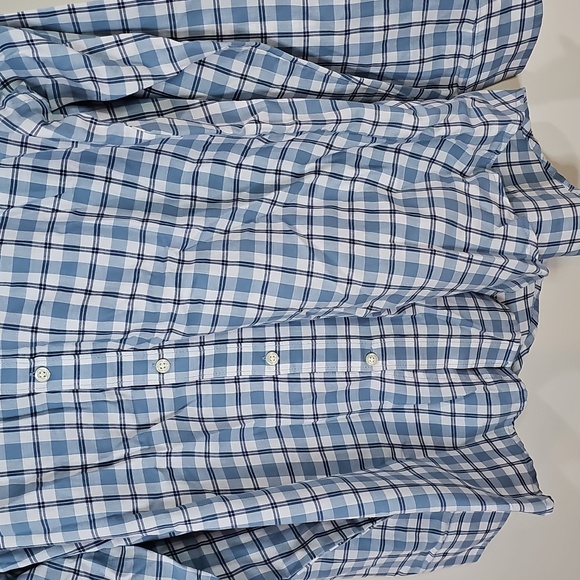 IZOD Men's Large Blue Plaid Button Down Shirt - Picture 3 of 7